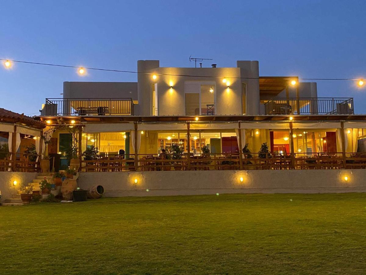 Houmas Apartments Yialos المظهر الخارجي الصورة
